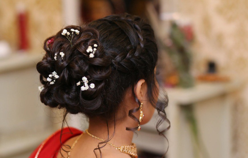 Hair Styling & Advanced Treatments in Raipur, Bilaspur & Bhilai – Meenakshi Salon